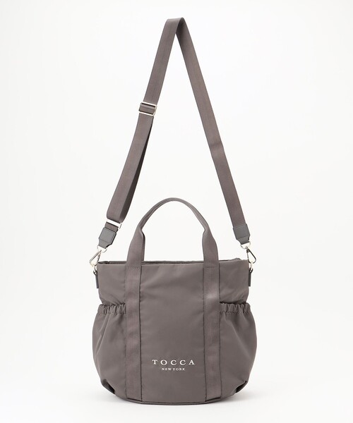 TOCCA(トッカ)の「SANA SIDEPOCKET TOTE トートバッグ(トートバッグ・レディース・ブラック系/ベージュ系/ライトベージュ/ネイビー系/ブラウン系・F)」の7枚目の写真
