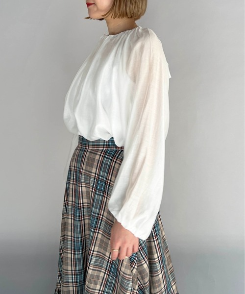 PICCIN(ピッチン)の「ボリュームスリーブリボンブラウス(シャツ/ブラウス・レディース・ホワイト/ブラック/ベージュ・M)」の6枚目の写真