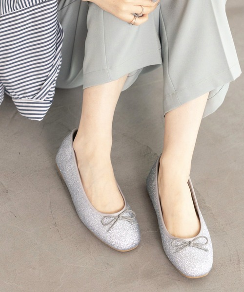 GeeRA（ジーラ）の「【美ラク】足にフィット！パンプス（バレエシューズ）（バレエシューズ・レディース・ブラックミックス/ブラック系その他/ベージュ/シルバー/ブラック・LARGE/SMALL/X-LARGE/MEDIUM/XX-LARGE）」の5枚目の写真