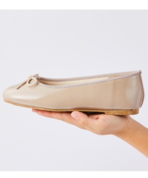 GeeRA（ジーラ）の「【美ラク】足にフィット！パンプス（バレエシューズ）（バレエシューズ・レディース・ブラックミックス/ブラック系その他/ベージュ/シルバー/ブラック・LARGE/SMALL/X-LARGE/MEDIUM/XX-LARGE）」の11枚目の写真