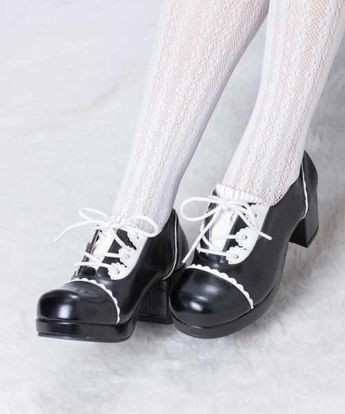 BODYLINE（ボディライン）の「リボン付きチャンキーヒールアップパンプス（パンプス・レディース・ホワイト/ブラウン/レッド/ブラック×ホワイト/ブラック×ブラック・S/M/L）」の3枚目の写真