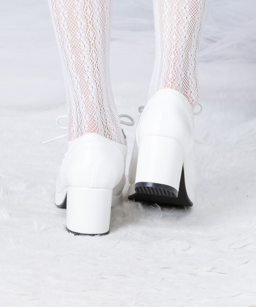 BODYLINE（ボディライン）の「リボン付きチャンキーヒールアップパンプス（パンプス・レディース・ホワイト/ブラウン/レッド/ブラック×ホワイト/ブラック×ブラック・S/M/L）」の18枚目の写真