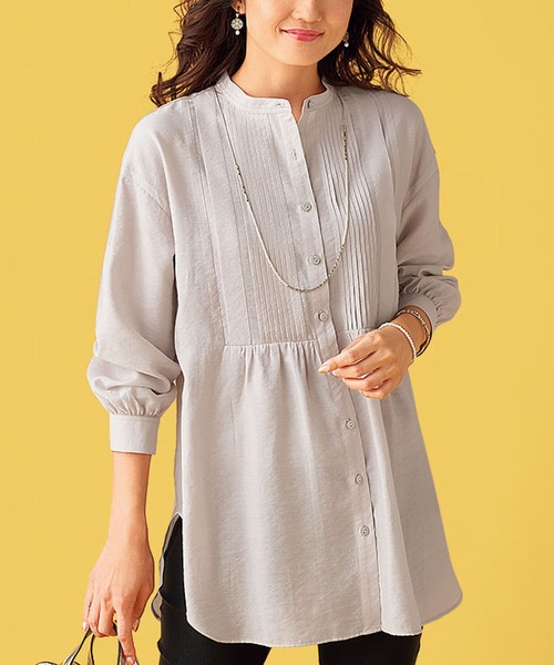 BELLUNA PLUS(ベルーナ)の「ビンテージ調素材ピンタック使いチュニック(チュニック・レディース・オフホワイト/ローズ/グレー系その他・MEDIUM/LARGE/X-LARGE)」の3枚目の写真