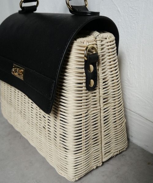 CURI BISCUI（キュリ　ビスキュイ）の「【CURIBISCUI】ラタン素材 ショルダー付きカゴバッグ（ハンドバッグ・レディース・オフホワイト/ブラック×ベージュ/ダークブラウン・FREE）」の12枚目の写真