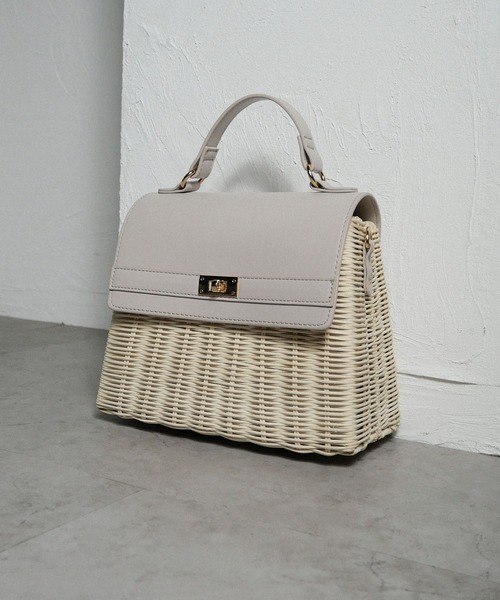 CURI BISCUI（キュリ　ビスキュイ）の「【CURIBISCUI】ラタン素材 ショルダー付きカゴバッグ（ハンドバッグ・レディース・オフホワイト/ブラック×ベージュ/ダークブラウン・FREE）」の9枚目の写真