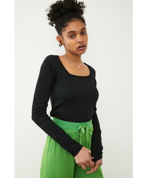 SLY（スライ）の「Sly Skin LOGO COMPACT L/T ロゴ コンパクト ロングスリーブ トップス（ルームウェア/パジャマ・レディース・ブラック/ブラウン/ライトイエロー・FREE）」の9枚目の写真