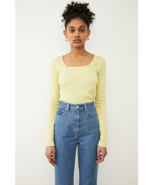 SLY（スライ）の「Sly Skin LOGO COMPACT L/T ロゴ コンパクト ロングスリーブ トップス（ルームウェア/パジャマ・レディース・ブラック/ブラウン/ライトイエロー・FREE）」の7枚目の写真