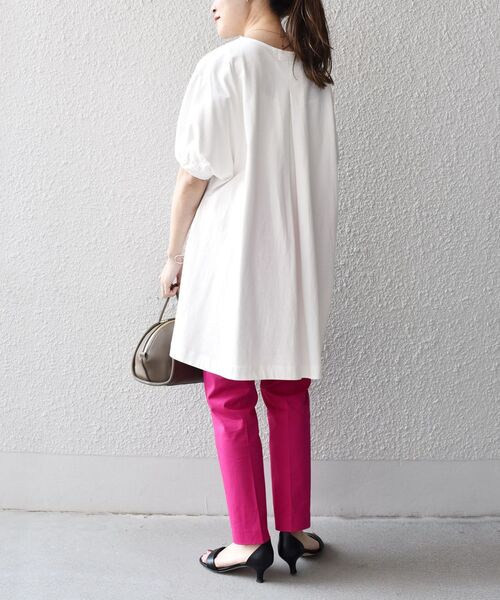 SHIPS(シップス)の「【ZOZO限定】〈洗濯機可能〉オーガニックコットンダーツスリーブチュニック◆(Tシャツ/カットソー・レディース・チャコールグレー/ブラック/パープル/オフホワイト/オレンジ/ライトオリーブ・ONE SIZE)」の11枚目の写真