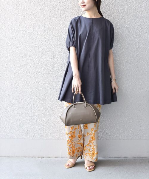 SHIPS(シップス)の「【ZOZO限定】〈洗濯機可能〉オーガニックコットンダーツスリーブチュニック◆(Tシャツ/カットソー・レディース・チャコールグレー/ブラック/パープル/オフホワイト/オレンジ/ライトオリーブ・ONE SIZE)」の20枚目の写真