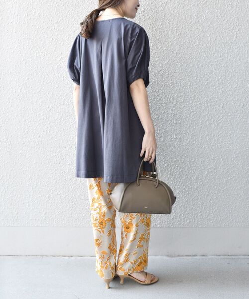 SHIPS(シップス)の「【ZOZO限定】〈洗濯機可能〉オーガニックコットンダーツスリーブチュニック◆(Tシャツ/カットソー・レディース・チャコールグレー/ブラック/パープル/オフホワイト/オレンジ/ライトオリーブ・ONE SIZE)」の21枚目の写真