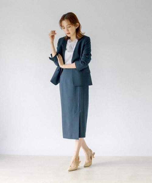 RIVE DROITE（リヴドロワ）の「セットアップ可能/ソフトストレッチVネックジャケット（テーラードジャケット・レディース・ベージュ/ネイビー・38/36）」の9枚目の写真