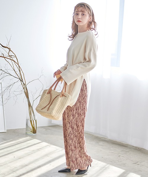 Dita（ディータ）の「レーヨンナイロンニットチュニック（ベルト付き）（Tシャツ/カットソー・レディース・ブラック/アイボリー/グレイッシュブルー/テラコッタ・M/L）」の7枚目の写真