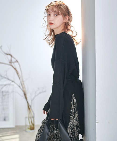 Dita（ディータ）の「レーヨンナイロンニットチュニック（ベルト付き）（Tシャツ/カットソー・レディース・ブラック/アイボリー/グレイッシュブルー/テラコッタ・M/L）」の14枚目の写真