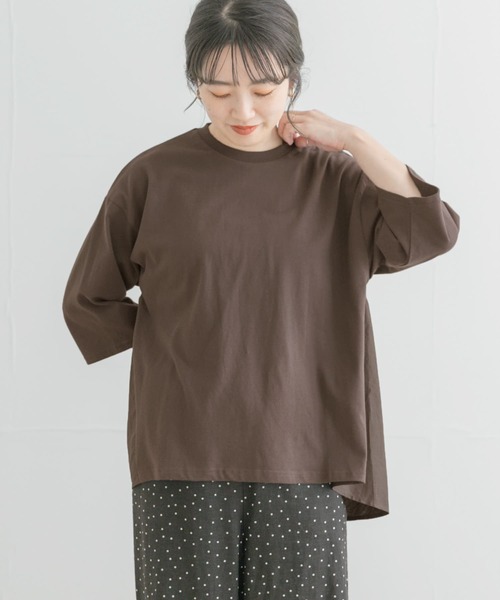 ITEMS URBANRESEARCH(アイテムズ アーバンリサーチ)の「バックギャザーTシャツ(Tシャツ/カットソー・レディース・オフホワイト/グレー系その他/ブラック/ブラウン/チャコールグレー・FREE)」の14枚目の写真