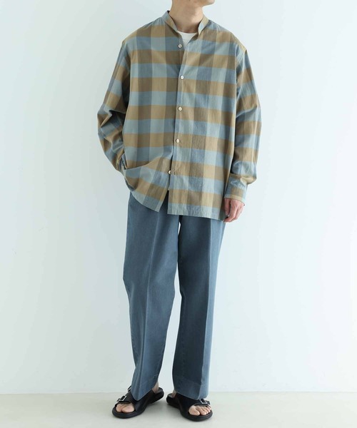 ADAM ET ROPE'（アダムエロペ）の「スリットネックバンドカラーシャツ（シャツ/ブラウス・メンズ・ベージュ系その他/ブラウン系その他2・M/L）」の11枚目の写真