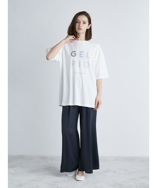 gelato pique(ジェラートピケ)の「【UNISEX】ワンポイントロゴビッグTシャツ(Tシャツ/カットソー・レディース・グレー/オフホワイト・M-L/S-M)」の12枚目の写真