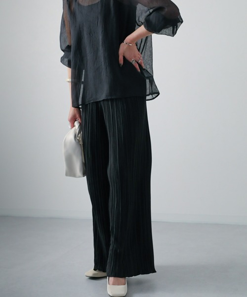sakishimatokyo（サキシマトーキョー）の「プリーツワイドロングパンツ（その他パンツ・レディース・アイボリー/ブルー/ブラック/ベージュ/チャコールグレー・FREE）」の12枚目の写真