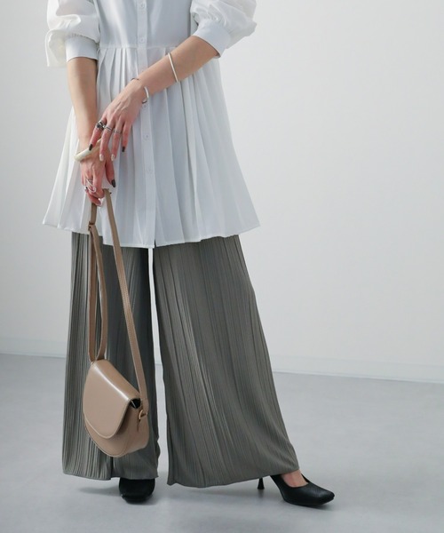 sakishimatokyo（サキシマトーキョー）の「プリーツワイドロングパンツ（その他パンツ・レディース・アイボリー/ブルー/ブラック/ベージュ/チャコールグレー・FREE）」の15枚目の写真