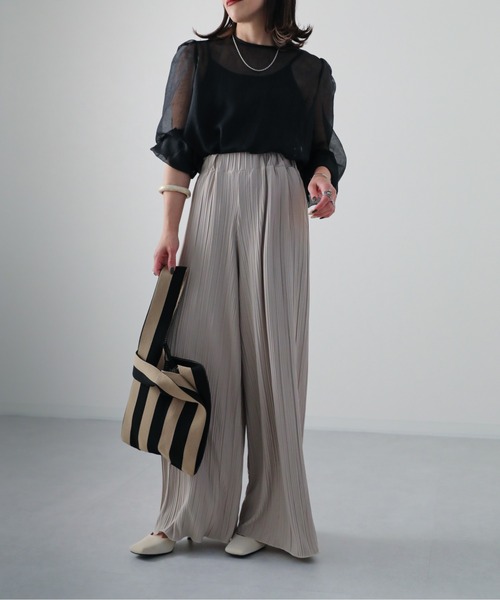 sakishimatokyo（サキシマトーキョー）の「プリーツワイドロングパンツ（その他パンツ・レディース・アイボリー/ブルー/ブラック/ベージュ/チャコールグレー・FREE）」の7枚目の写真