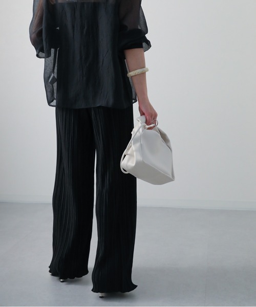 sakishimatokyo（サキシマトーキョー）の「プリーツワイドロングパンツ（その他パンツ・レディース・アイボリー/ブルー/ブラック/ベージュ/チャコールグレー・FREE）」の10枚目の写真