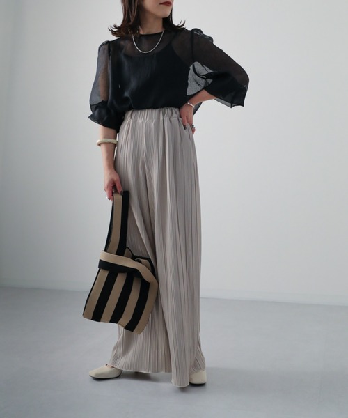sakishimatokyo（サキシマトーキョー）の「プリーツワイドロングパンツ（その他パンツ・レディース・アイボリー/ブルー/ブラック/ベージュ/チャコールグレー・FREE）」の8枚目の写真