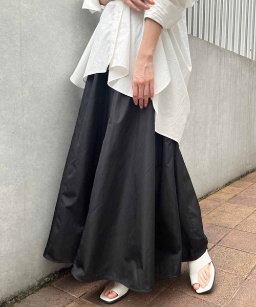 Settimissimo(セッティミッシモ)の「タフタフレアマキシスカート(スカート・レディース・ブラック/ピンク/ベージュ系その他・FREE)」の2枚目の写真