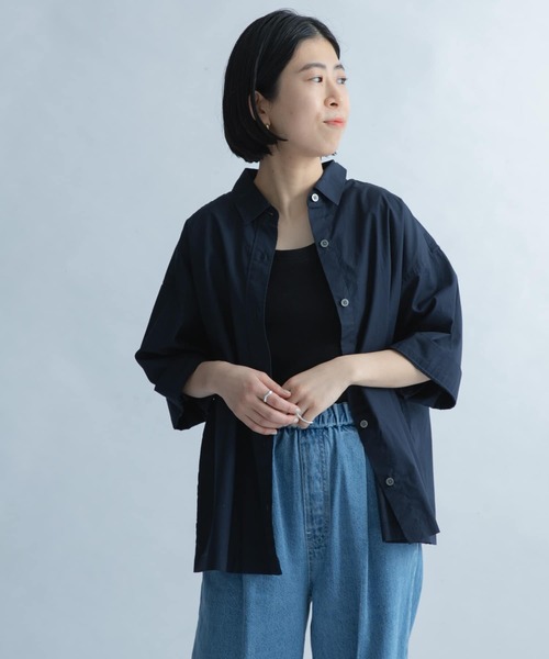 FORK&SPOON（フォークアンドスプーン）の「FORK&SPOON　レギュラーカラーハーフスリーブシャツ（シャツ/ブラウス・レディース・オフホワイト/ピンク/ネイビー・ONE）」の3枚目の写真