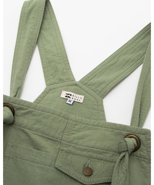 BILLABONG（ビラボン）の「BILLABONG レディース  SALOPETTE SHORTS  【2022年夏モデル】/ビラボンサロペット（サロペット/オーバーオール・レディース・ブラック/アーミー・MEDIUM/LARGE）」の12枚目の写真