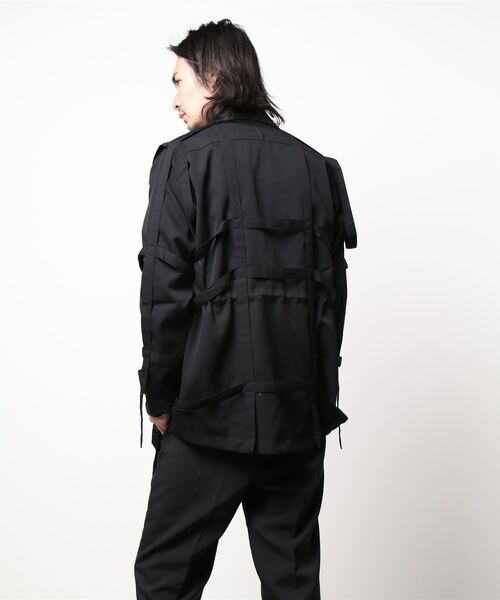 LEH(レー)の「LEH/Bondage Jacket(ブルゾン・メンズ・ブラック・MEDIUM)」の3枚目の写真