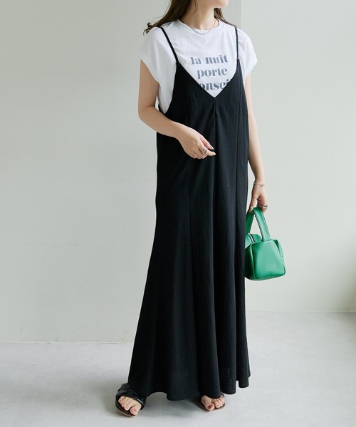 DISCOAT（ディスコート）の「【WEB限定】カールロゴフレンチスリーブTシャツ（Tシャツ/カットソー・レディース・ピンク/ホワイト×グリーン/ホワイト×グレー/ホワイト×ピンク/オフホワイト/ネイビー/チャコールグレー/グレー系その他/ホワイト×シルバー・FREE）」の20枚目の写真