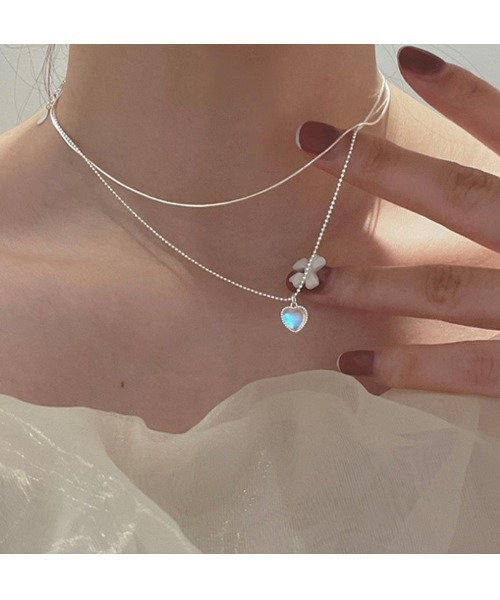 SONA（ソナ）の「SONYUNARA  オーロラハートネックレス（ネックレス・レディース・シルバー・ONE SIZE）」の4枚目の写真