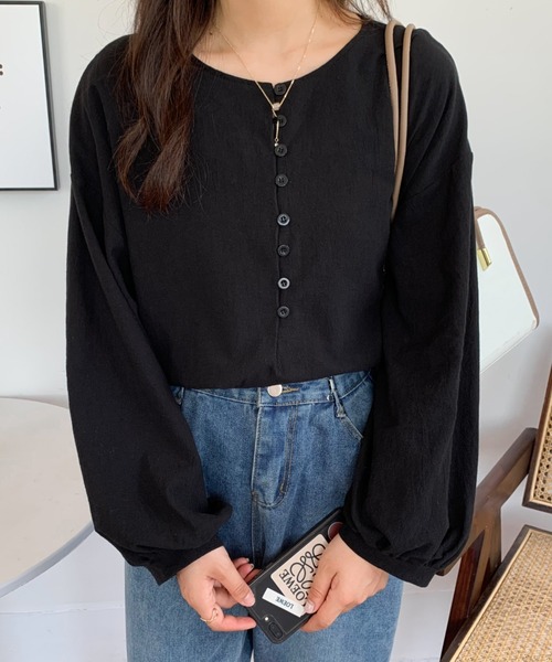 Diosfront(ディオスフロント)の「2022AW フロントボタンボリュウーム袖クルーネックブラウス(シャツ/ブラウス・レディース・ホワイト/ブラック/ブラック系その他/イエロー系その他・M/L)」の22枚目の写真