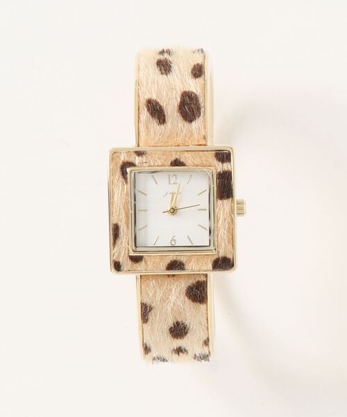 Three Four Time（ｽﾘｰﾌｫｰﾀｲﾑ）の「ハラコ合皮バングルウォッチ　/　時計（アナログ腕時計・レディース・ホワイト/ベージュ・FREE）」の7枚目の写真