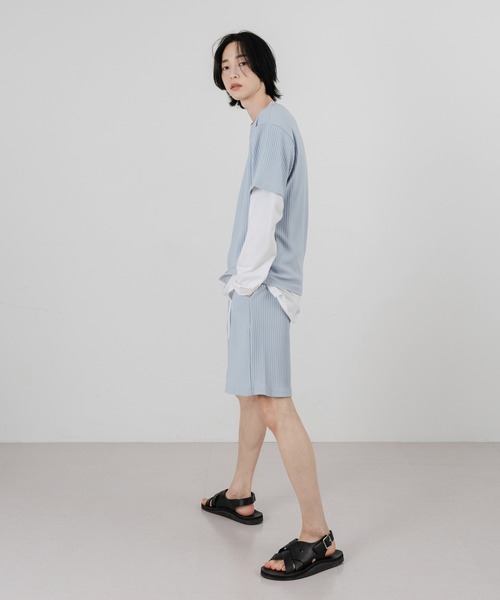 FOLLOWIN(フォロウィン)の「【UNISEX】プリーツラウンド半袖Tシャツ(Tシャツ/カットソー・レディース・ホワイト/ブラック/グレー/ブルー・FREE)」の11枚目の写真