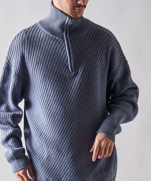 ADPOSION（アドポーション）の「ビッグシルエット スタンドハーフジップニット（ニット/セーター・メンズ・チャコールグレー/オフホワイト/ブルー/マスタード・MEDIUM/LARGE/X-LARGE）」の12枚目の写真