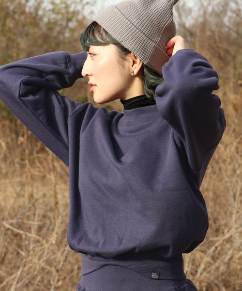 KRIFF MAYER Lady's Collection（クリフメイヤーレディースコレクション）の「速乾裏起毛ボートネック（スウェット・レディース・ベージュ/ネイビー/グリーン/オフホワイト/オリーブ・LARGE/MEDIUM）」の5枚目の写真