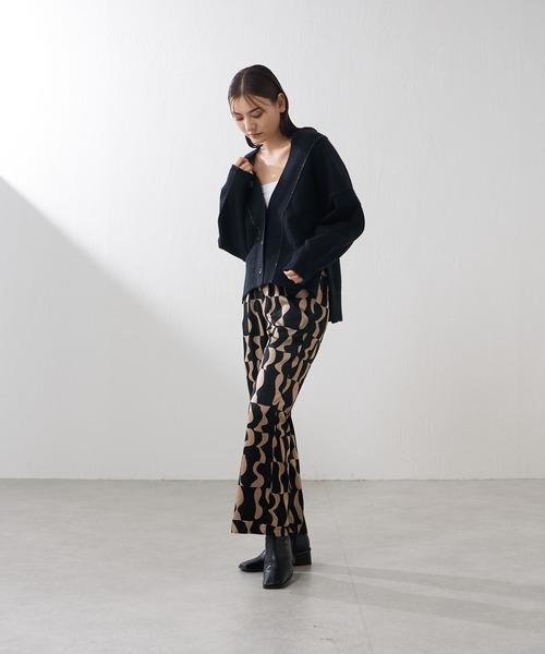 Lui's（ルイス）の「【カタログ掲載アイテム】配色ステッチショートカーディガン（カーディガン/ボレロ・レディース・パープル/オフホワイト/オレンジ/ブラック・FREE）」の8枚目の写真