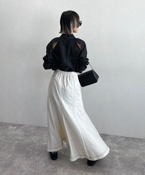 PAGEBOY（ページボーイ）の「CORE / シアーコードハイネックブラウス（シャツ/ブラウス・レディース・ブラック/オフホワイト・FREE）」の12枚目の写真