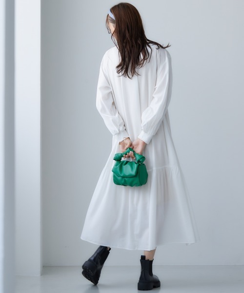 miclat（ミクラ）の「大きいサイズ 袖ボリュームシャツワンピース miclat（ワンピース・レディース・オフホワイト/カーキ・LL/3L/4L/L/5L）」の4枚目の写真