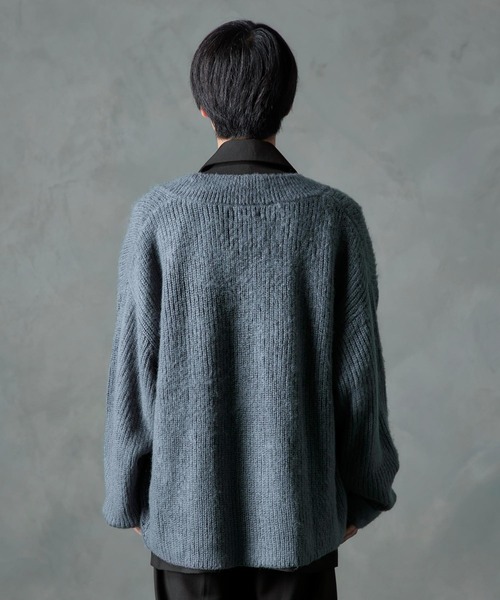 NILWAY(ニルウェイ)の「ボリュームスリーブルーズニットカーディガン(カーディガン/ボレロ・メンズ・オフホワイト/ブルー/ブラック・MEDIUM/LARGE)」の7枚目の写真