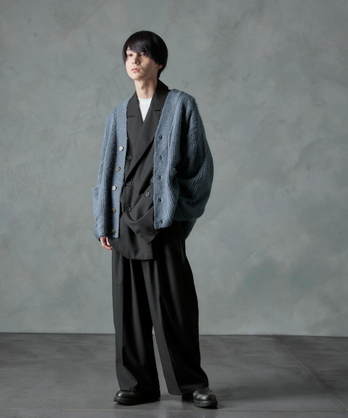 NILWAY(ニルウェイ)の「ボリュームスリーブルーズニットカーディガン(カーディガン/ボレロ・メンズ・オフホワイト/ブルー/ブラック・MEDIUM/LARGE)」の8枚目の写真