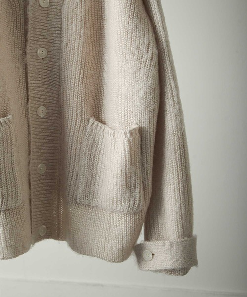 NILWAY(ニルウェイ)の「ボリュームスリーブルーズニットカーディガン(カーディガン/ボレロ・メンズ・オフホワイト/ブルー/ブラック・MEDIUM/LARGE)」の15枚目の写真