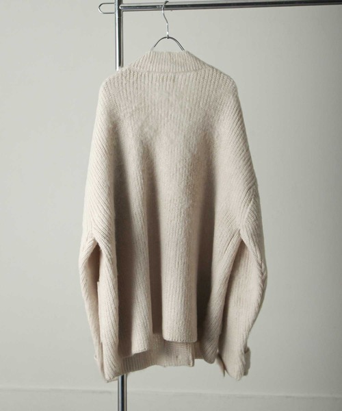 NILWAY(ニルウェイ)の「ボリュームスリーブルーズニットカーディガン(カーディガン/ボレロ・メンズ・オフホワイト/ブルー/ブラック・MEDIUM/LARGE)」の17枚目の写真
