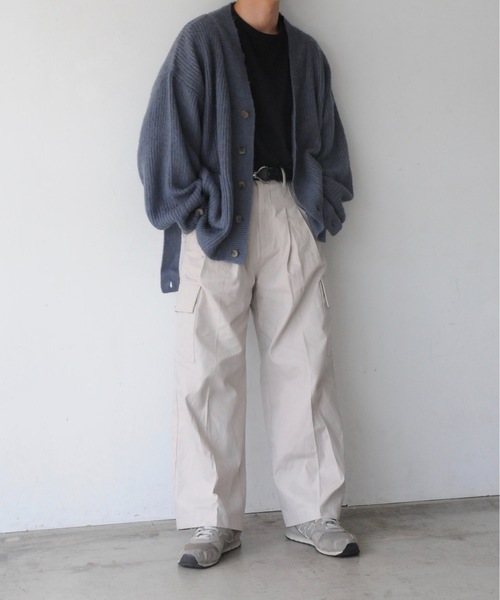 NILWAY(ニルウェイ)の「ボリュームスリーブルーズニットカーディガン(カーディガン/ボレロ・メンズ・オフホワイト/ブルー/ブラック・MEDIUM/LARGE)」の21枚目の写真