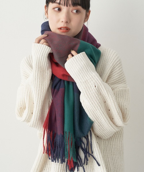 earth music&ecology（アースミュージックアンドエコロジー）の「ナイスタッチチェックストール（ストール/ショール・レディース・ブルー/グリーン/アイボリー/ベージュ・FREE）」の3枚目の写真