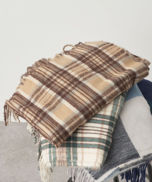 earth music&ecology（アースミュージックアンドエコロジー）の「ナイスタッチチェックストール（ストール/ショール・レディース・ブルー/グリーン/アイボリー/ベージュ・FREE）」の16枚目の写真