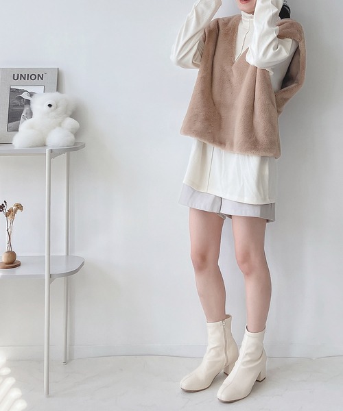 AS KNOW AS plus（アズノゥアズプラス）の「♪ファーベスト × リブプルオーバーセット（Tシャツ/カットソー・レディース・ブラウン/ベージュ/アイボリー・FREE）」の6枚目の写真