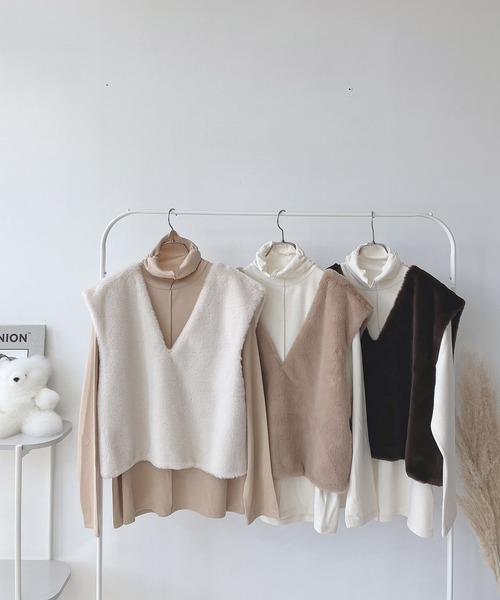 AS KNOW AS plus（アズノゥアズプラス）の「♪ファーベスト × リブプルオーバーセット（Tシャツ/カットソー・レディース・ブラウン/ベージュ/アイボリー・FREE）」の10枚目の写真