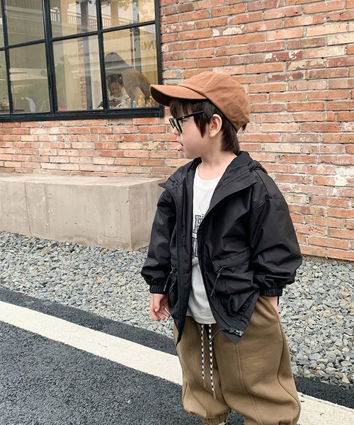 aimoha(アイモハ)の「【aimoha-KIDS-】子供服 無地マウンテンジャケット(マウンテンパーカー・キッズ・ブラック/オレンジ・130/90/110/100/120/150/140)」の6枚目の写真