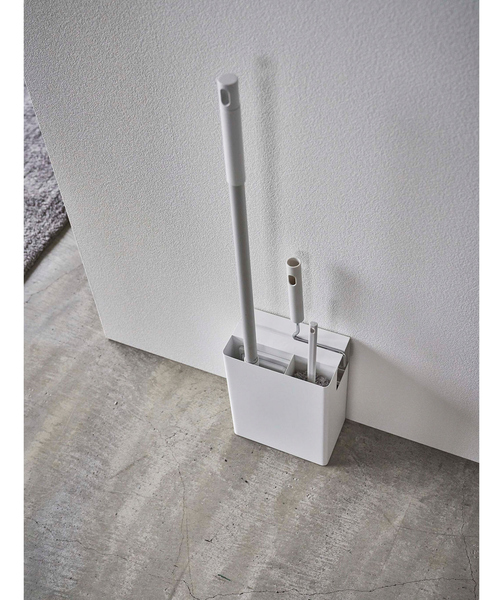 tower（タワー）の「【tower/タワー】 クリーナーツールオーガナイザー（掃除グッズ・レディース・ホワイト/ブラック・フリー）」の3枚目の写真